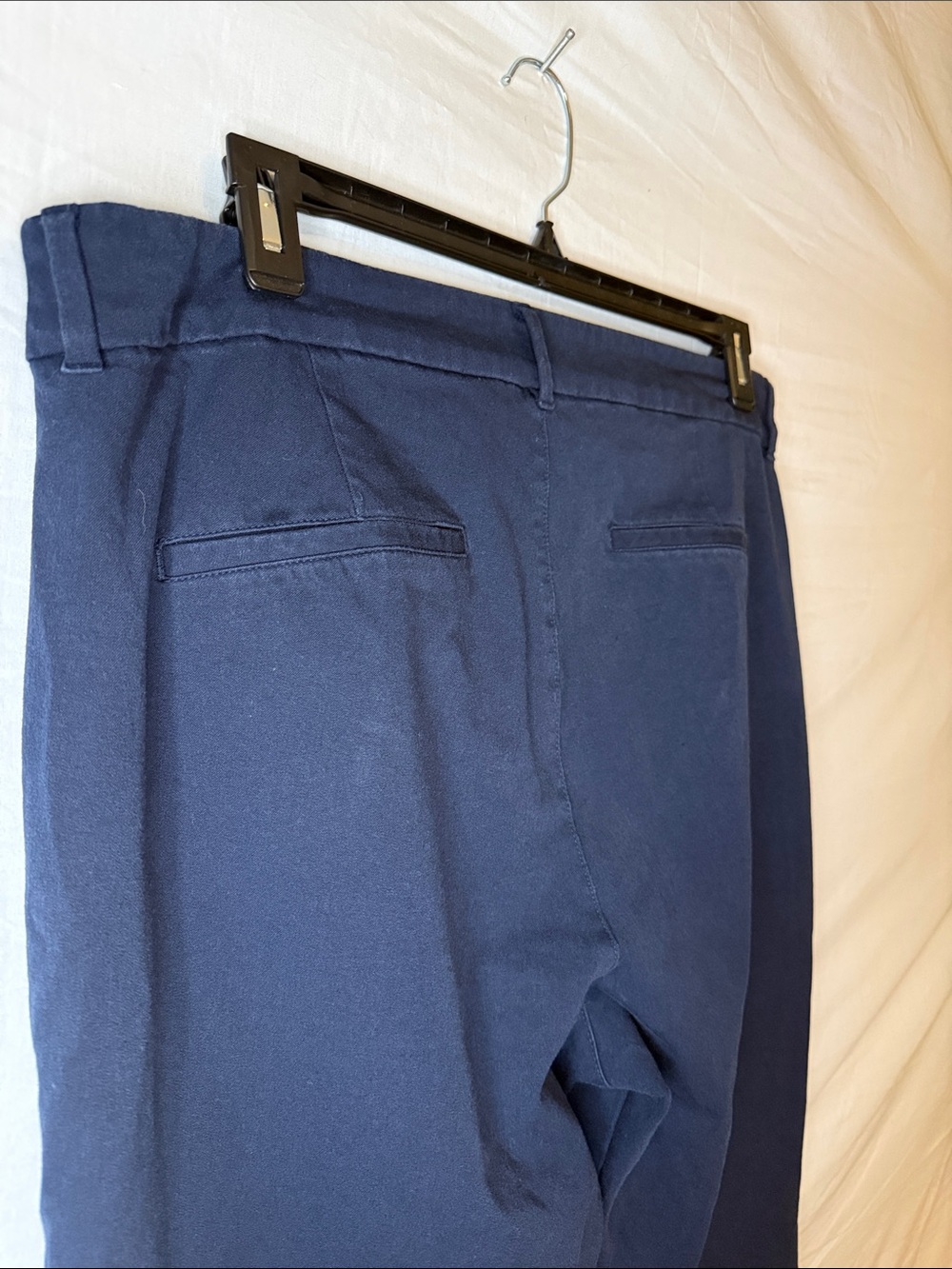 Old Navy Pixie High-Rise Pants in Navy - Picture 5 of 6
